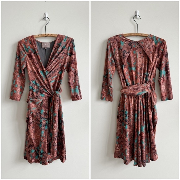 COSTELLO TAGLIAPIETRA • Spongy Floral Wrap Dress - Picture 3 of 14